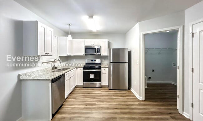 2955 Fields Dr in Stonecrest, GA - Building Photo - Building Photo