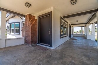 1019 N Main St in Porterville, CA - Building Photo - Building Photo