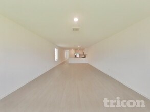 3065 Dawn Sound Dr in Park Row, TX - Building Photo - Building Photo