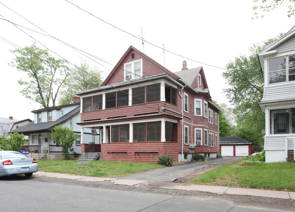 30-32 Hanmer St in East Hartford, CT - Foto de edificio