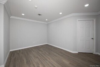 157 Village Green Dr in Port Jefferson Station, NY - Building Photo - Building Photo