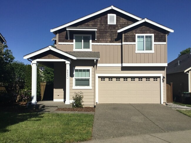 property at 6640 Sarazen St SE