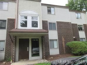 property at 7 Padanaram Rd