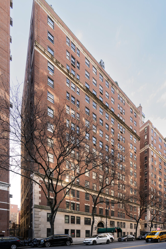 530 E 86th St in New York, NY - Building Photo - Building Photo