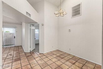 14002 N 49th Ave in Glendale, AZ - Building Photo - Building Photo