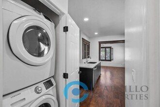 2205 Broadway in San Diego, CA - Building Photo - Building Photo