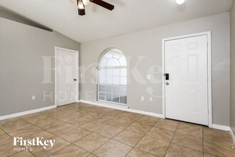 620 Robin Ln in Kissimmee, FL - Building Photo - Building Photo