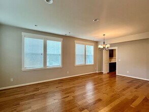 1532 247th Ave NE in Sammamish, WA - Building Photo - Building Photo