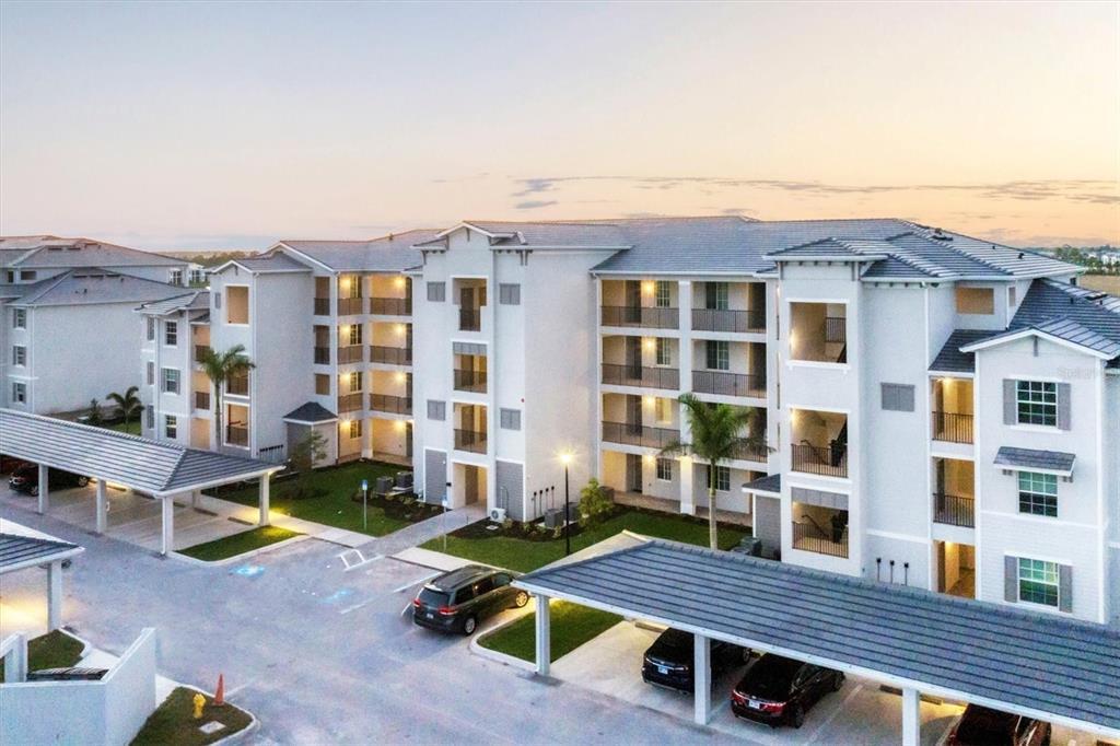 17625 Opal Sand Dr in Venice, FL - Building Photo