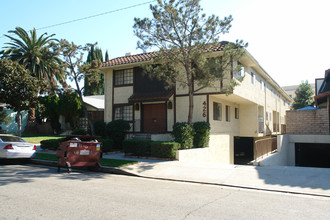 426 W Dryden St in Glendale, CA - Building Photo - Building Photo