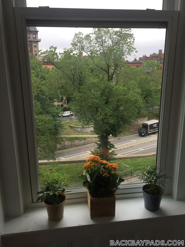 362 Commonwealth Ave in Boston, MA - Building Photo - Building Photo