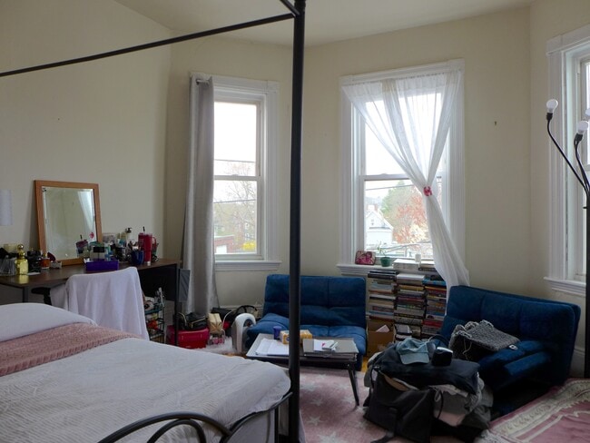 388 Washington St, Unit n in Somerville, MA - Foto de edificio - Building Photo