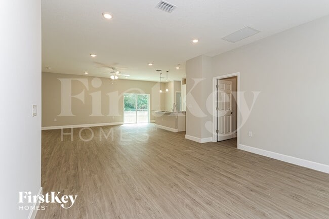 514 Warwick St SE in Palm Bay, FL - Building Photo - Building Photo