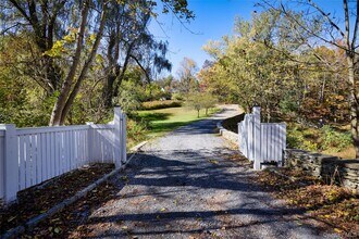 356 Rossway Rd in Pleasant Valley, NY - Building Photo - Building Photo