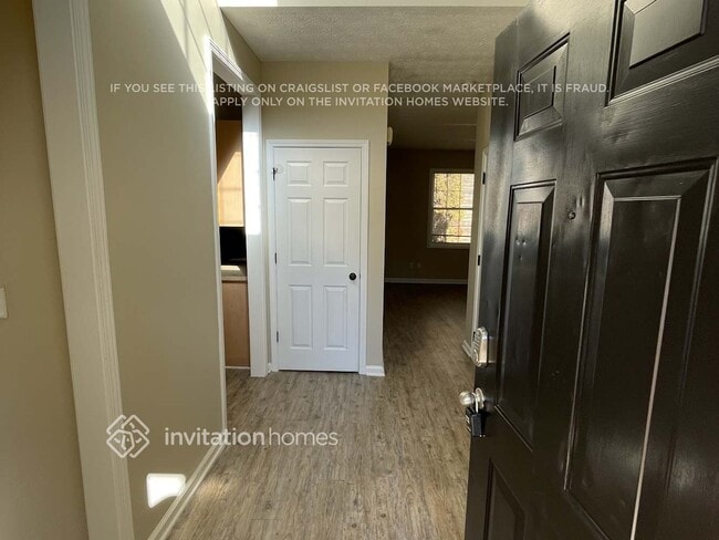 210 Diamond Valley Pass in Canton, GA - Foto de edificio - Building Photo