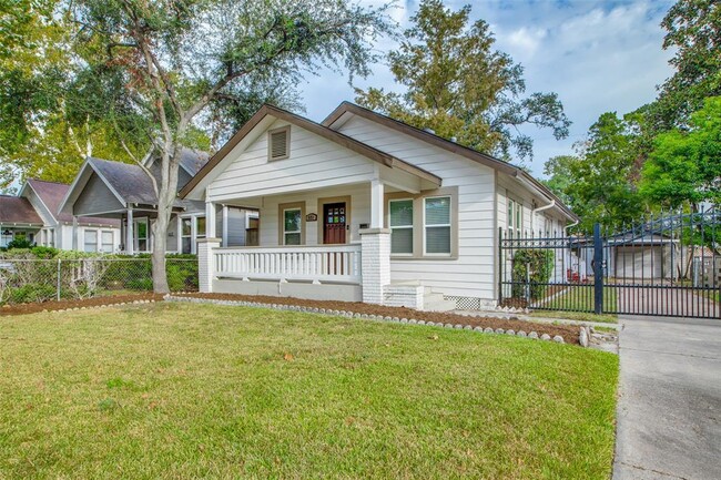 property at 621 Aurora St