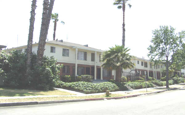 3862 Potomac Ave in Los Angeles, CA - Building Photo