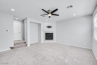 7556 Creative Ct in Las Vegas, NV - Building Photo - Building Photo