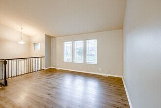 20817 Parker Street in Omaha, NE - Building Photo - Building Photo