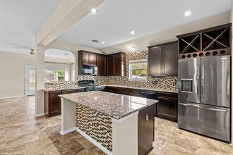 318 Pond View Pass in Buda, TX - Building Photo - Building Photo