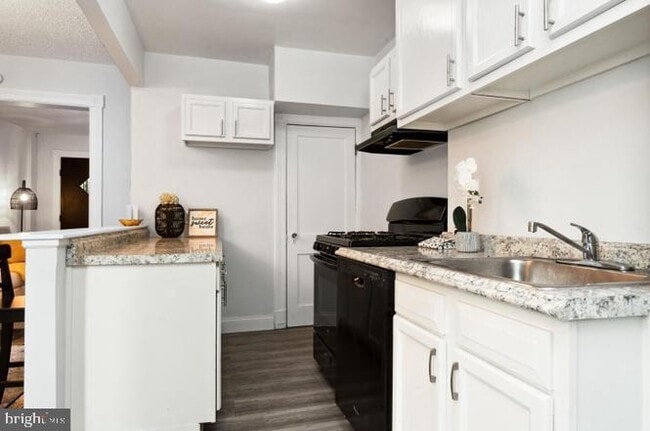 property at 337 Kentucky Ave SE