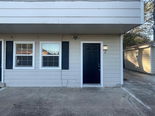 307 E Mitchell St in Arlington, TX - Building Photo