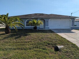 1438 SE 23rd St in Cape Coral, FL - Building Photo