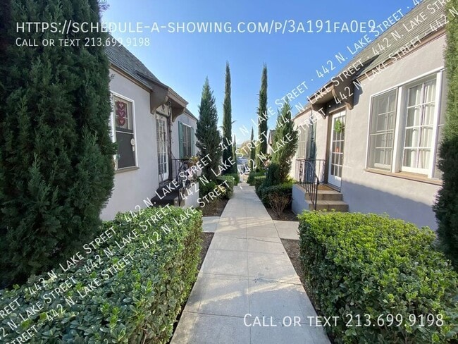 442 N Lake St in Los Angeles, CA - Building Photo - Building Photo