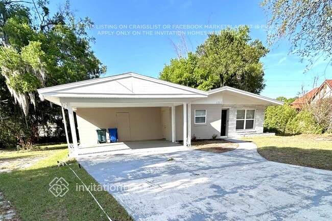 property at 1333 Stately Oaks Dr NW