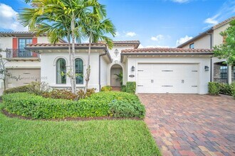 1291 SW 113th Way in Pembroke Pines, FL - Building Photo - Building Photo