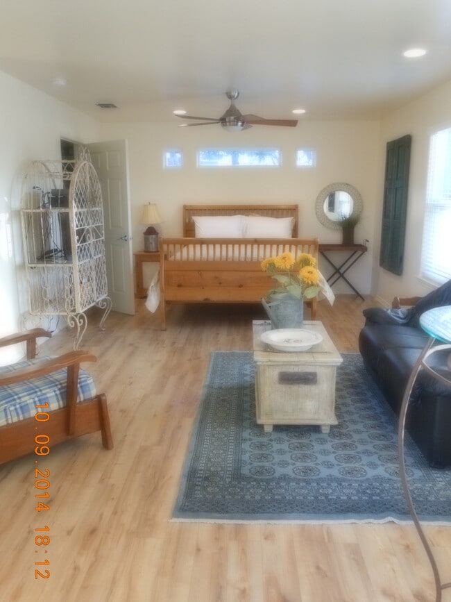 2121 Pine St, Unit C in Paso Robles, CA - Building Photo - Building Photo