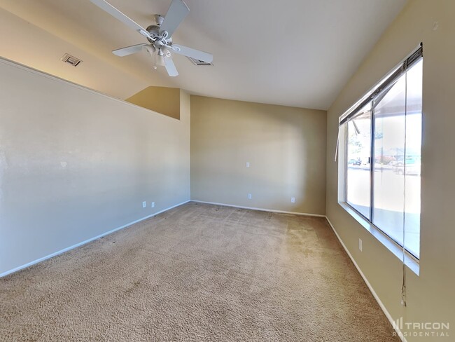 5223 W Aster Dr in Glendale, AZ - Building Photo - Building Photo