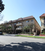 Tujunga Apartments