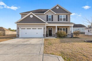 604 Carat Ct in Jacksonville, NC - Building Photo