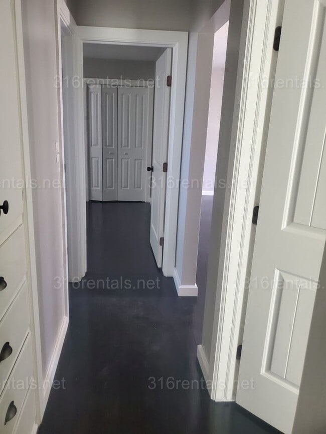 2467 S Walnut St in Wichita, KS - Building Photo - Building Photo