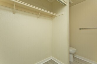 94-1411-1411 Kulewa Loop in Waipahu, HI - Building Photo - Building Photo