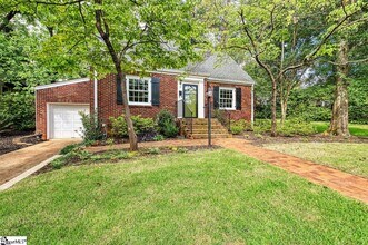 10 Buist Ave in Greenville, SC - Building Photo - Building Photo