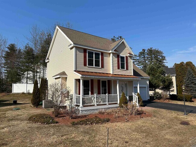 25 River Bend Way in Manchester, NH - Building Photo - Building Photo