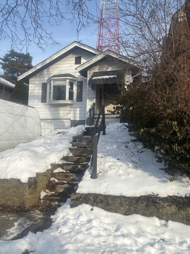 property at 752 Mt Hope Ave