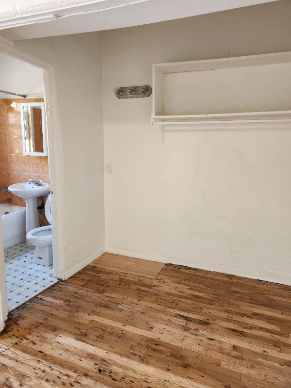 1845 N Gramercy Pl in Los Angeles, CA - Building Photo - Building Photo