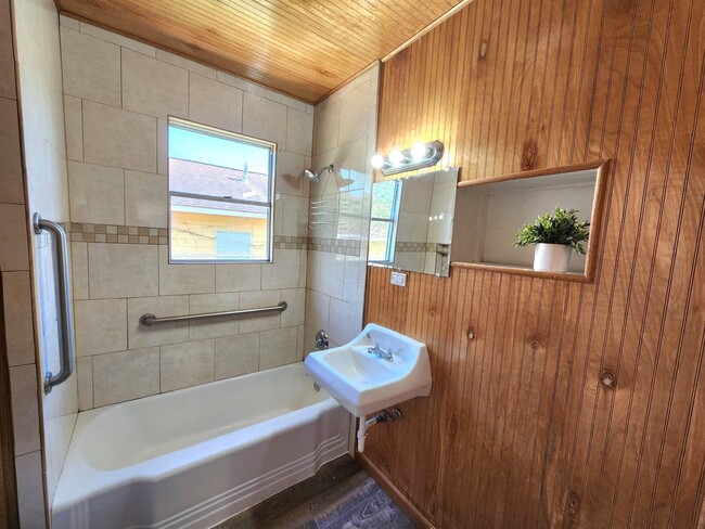 property at 6903 Palestine St