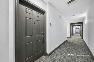 2421 NE 65th St in Fort Lauderdale, FL - Building Photo - Building Photo