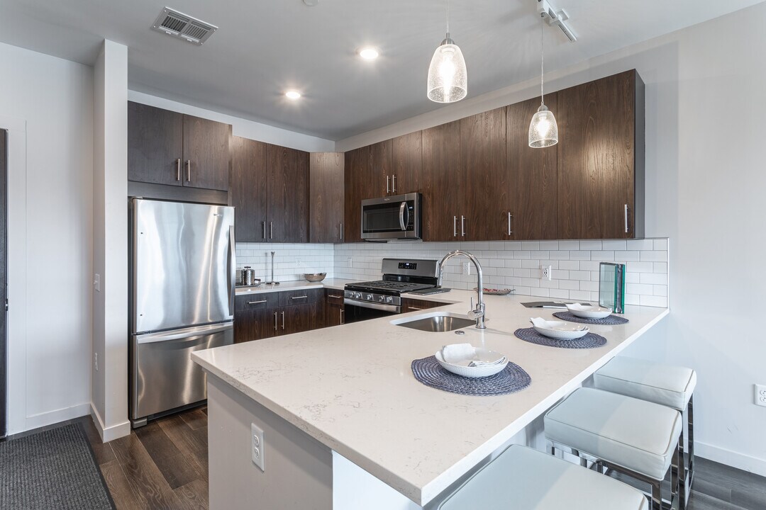 2000 Pennsylvania Avenue in Wilmington, DE - Building Photo