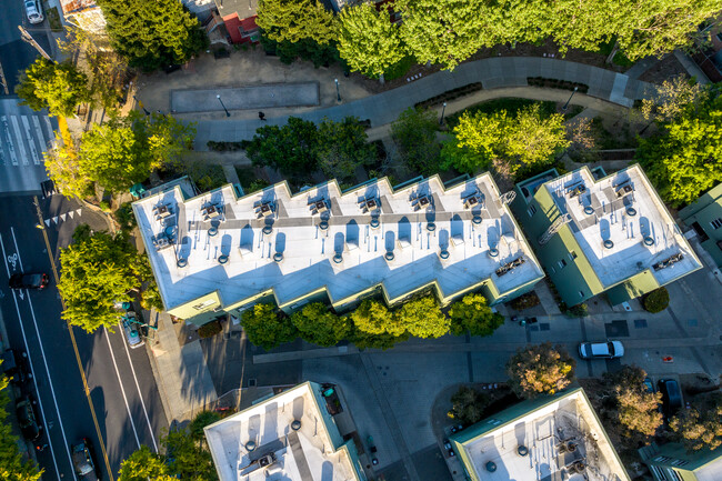 Glasshaus in Emeryville, CA - Foto de edificio - Building Photo