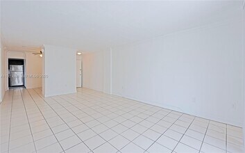 4142 N Jefferson Ave in Miami Beach, FL - Building Photo - Building Photo