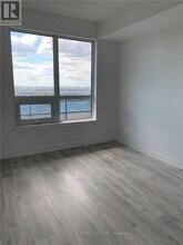 7890 Bathurst St in Vaughan, ON - Building Photo - Building Photo