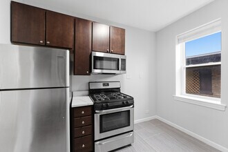 1722 W Juneway Terrace in Chicago, IL - Building Photo - Building Photo