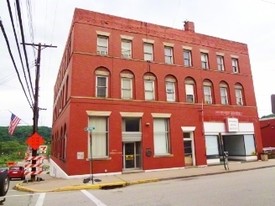 501 Cavitt Apartments