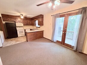 902 Creekside Dr in Clemson, SC - Building Photo - Building Photo