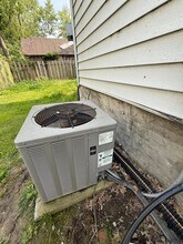 26 E 1st St in Addieville, IL - Building Photo - Building Photo